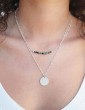 Collier en argent avec petite médaille martelée Aloe Bijoux